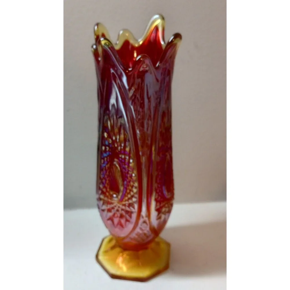 Vintage Indiana Glass Heirloom Pattern Amberina Swung Vase 8 Finger Massive GLOW